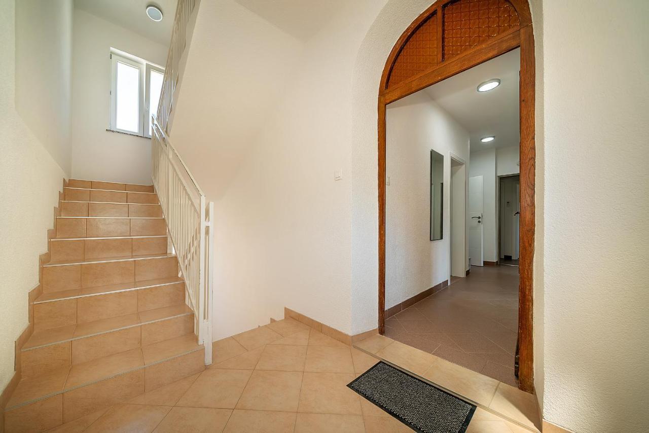 Apartments Gerta With Terrace Baska  Exterior photo
