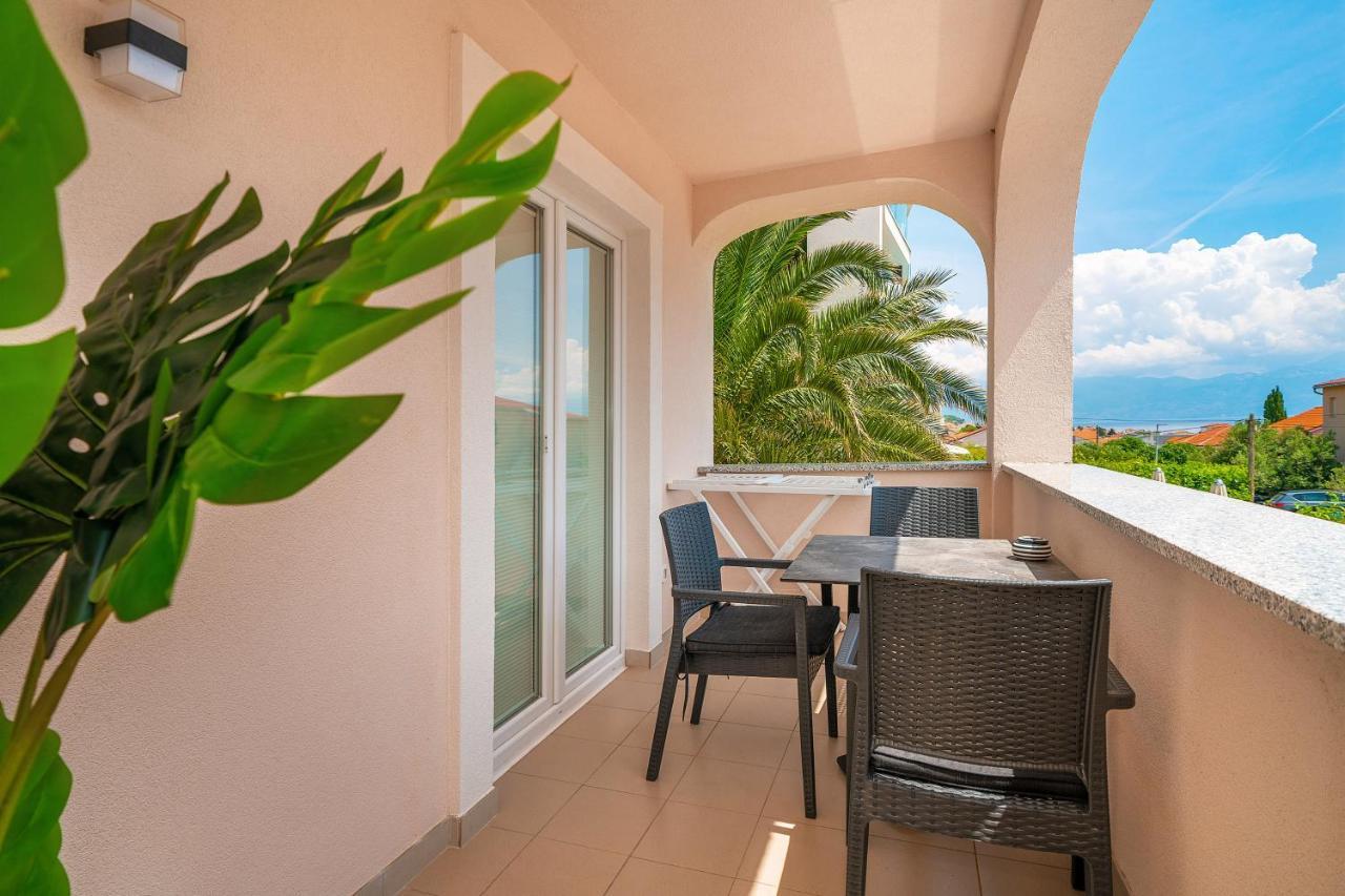 Apartments Gerta With Terrace Baska  Exterior photo